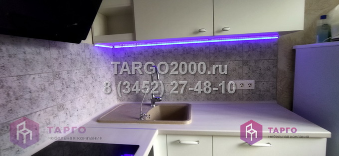 Фиолетовая подсветка под кухонные шкафыwz.JPG